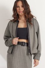 Комплект 2539 (бомбер, юбка) серый — изображение 3